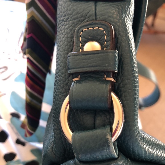 Beautiful Coach Pebble Leather Shoulder Bag - Picture 7 of 9